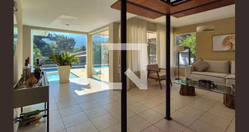 Casa / sobrado em condomínio para venda - vargem grande, 6 quartos,  370 m² - rio de janeiro