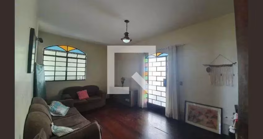 Casa para venda - ipiranga, 4 quartos,  222 m² - belo horizonte