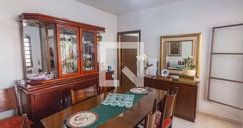 Casa para venda - sagrada família, 4 quartos,  200 m² - belo horizonte