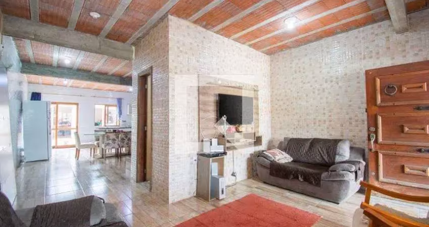 Casa com 3 quartos à venda na Rua Carlos Wilson Schröder, Campo Novo, Porto Alegre