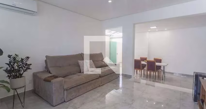 Casa para venda - ipiranga, 3 quartos,  210 m² - belo horizonte