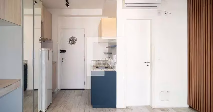 Kitnet / Stúdio à venda na Rua Genebra, Bela Vista, São Paulo