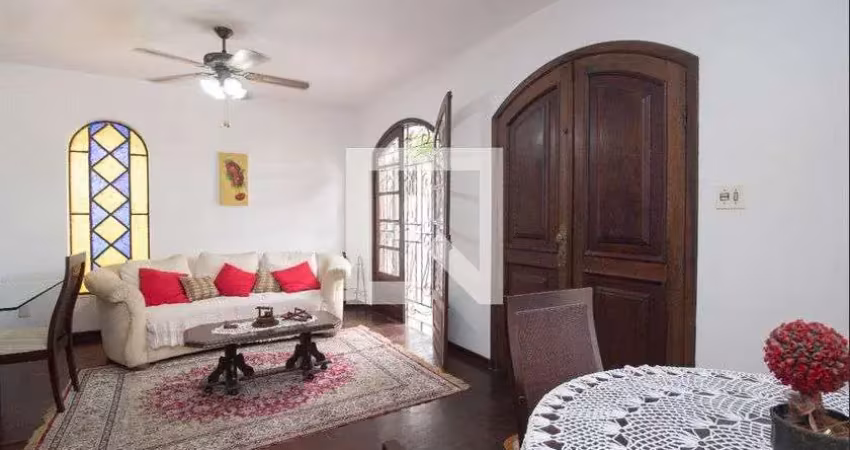 Casa com 4 quartos à venda na Rua General Alencastro Guimarães, City América, São Paulo