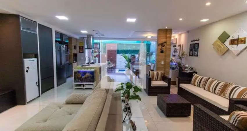 Casa para venda - camboinhas, 3 quartos,  200 m² - niterói