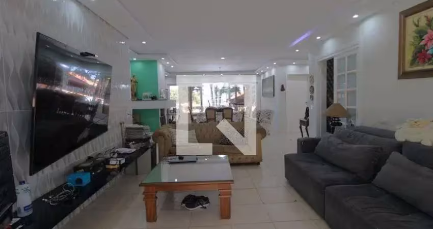 Casa para venda - interlagos, 3 quartos,  300 m² - são paulo