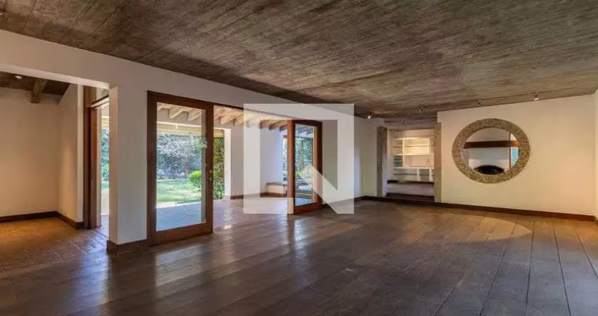 Casa para venda - cidade jardim, 5 quartos,  680 m² - são paulo