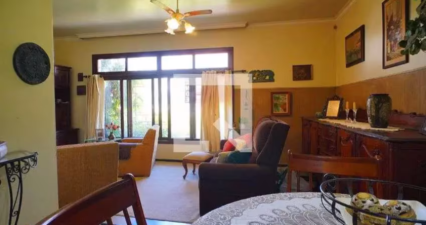 Casa para venda - jardim lindóia, 6 quartos,  411 m² - porto alegre