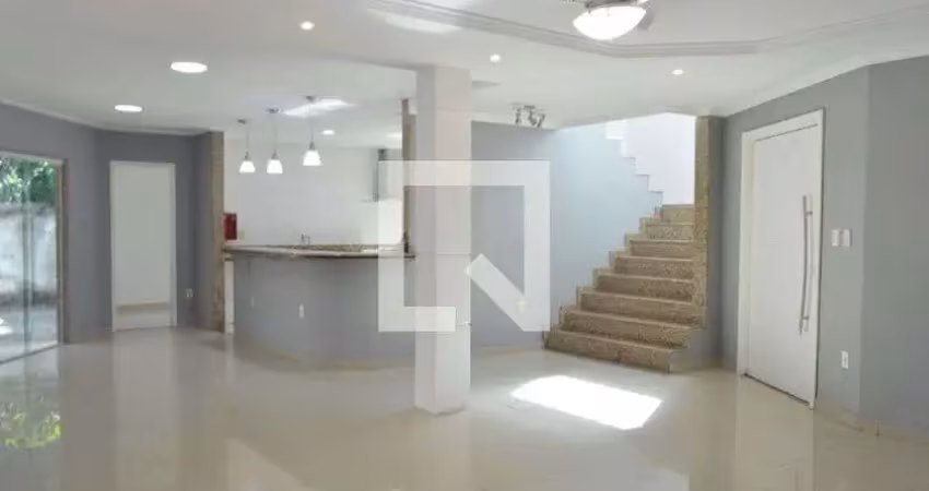 Casa / sobrado em condomínio para venda - taquara, 4 quartos,  300 m² - rio de janeiro