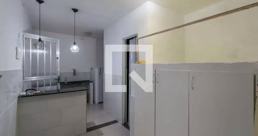 Kitnet / stúdio para venda - parada de lucas, 1 quarto,  25 m² - rio de janeiro