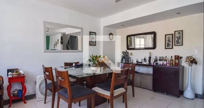 Casa para venda - camboinhas, 6 quartos,  202 m² - niterói