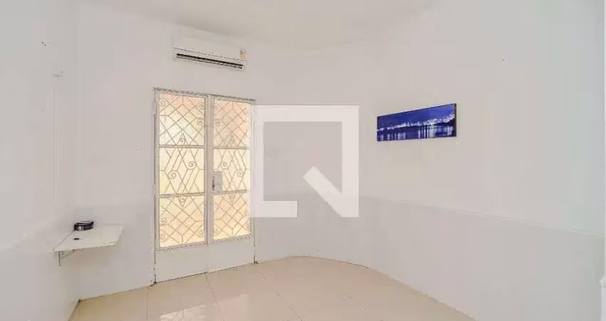 Casa para venda - são joão , 3 quartos,  480 m² - porto alegre