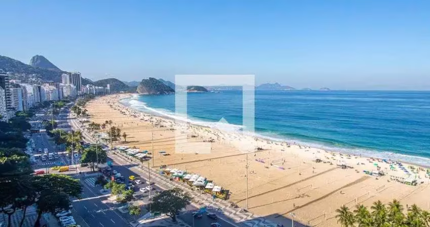 Casa à venda na Avenida Atlântica, Copacabana, Rio de Janeiro