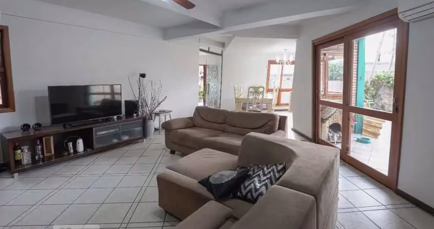 Casa para venda - cristo rei, 4 quartos,  305 m² - são leopoldo