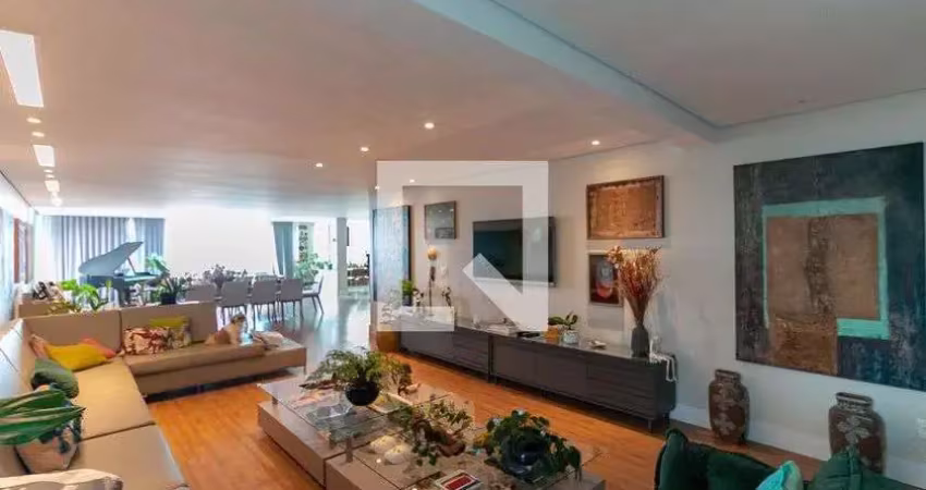 Casa para venda - buritis, 4 quartos,  739 m² - belo horizonte