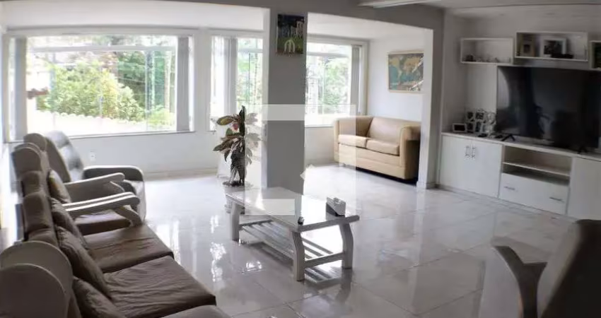 Casa / sobrado em condomínio para venda - taquara, 5 quartos,  490 m² - rio de janeiro