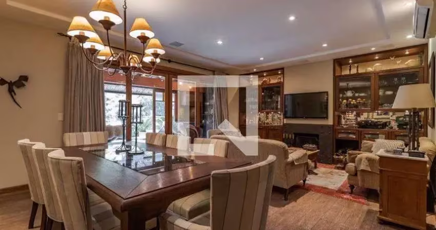 Casa / sobrado em condomínio para venda - três figueiras, 3 quartos,  316 m² - porto alegre