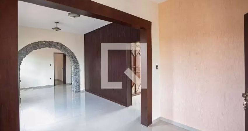 Casa para venda - sagrada família, 3 quartos,  261 m² - belo horizonte