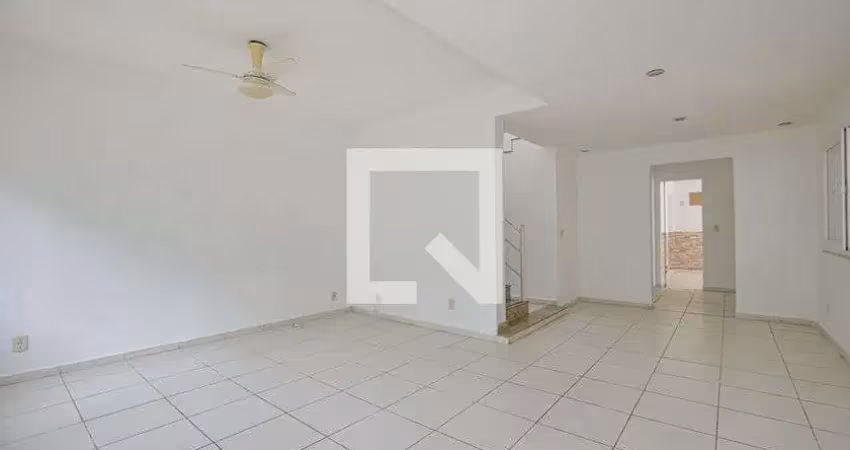 Casa para venda - são francisco, 3 quartos,  209 m² - niterói