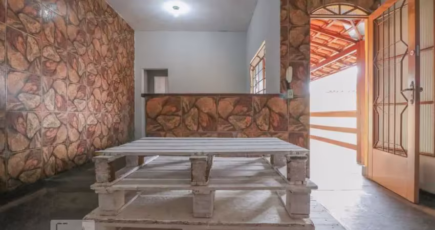 Casa para venda - bonfim, 2 quartos,  300 m² - belo horizonte