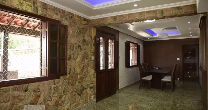 Casa para venda - pechincha, 3 quartos,  900 m² - rio de janeiro
