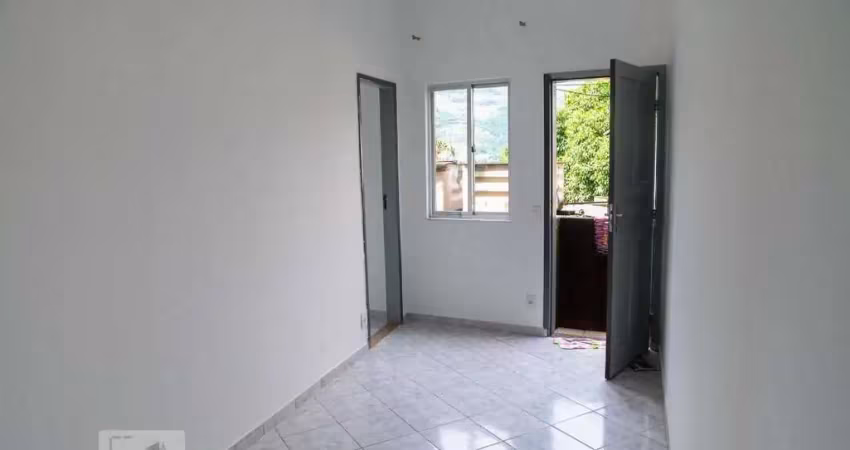 Casa / sobrado em condomínio para venda - piedade, 1 quarto,  40 m² - rio de janeiro