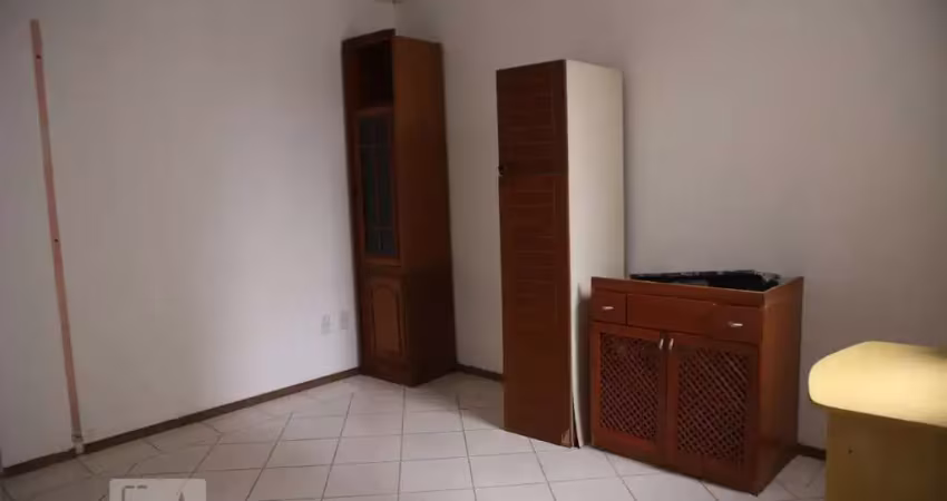 Apartamento para venda - centro histórico, 2 quartos,  75 m² - porto alegre