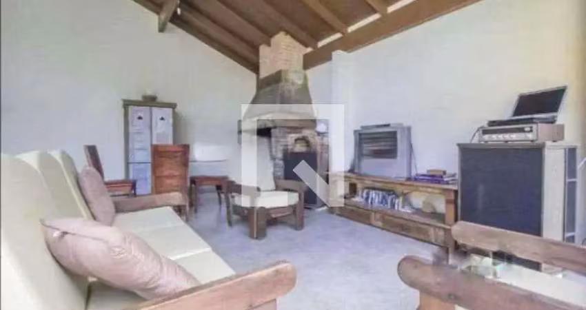 Casa para venda - vila assunção , 3 quartos,  397 m² - porto alegre