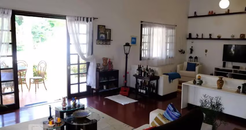 Casa para venda - freguesia , 3 quartos,  500 m² - rio de janeiro