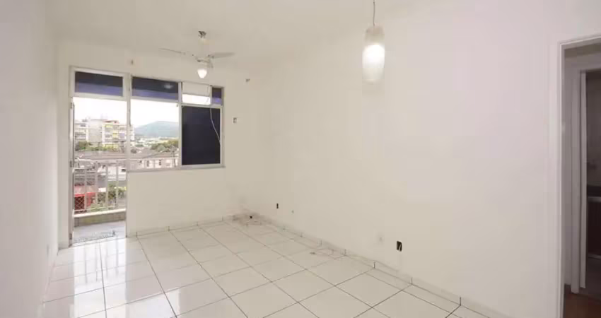 Apartamento para venda - taquara, 2 quartos,  70 m² - rio de janeiro