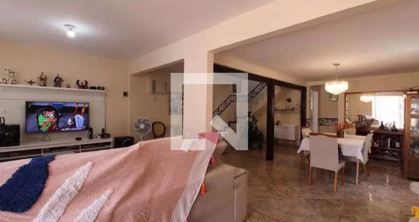 Casa / sobrado em condomínio para venda - vargem pequena, 4 quartos,  550 m² - rio de janeiro