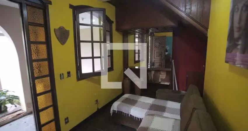 Casa para venda - alto caiçaras, 3 quartos,  212 m² - belo horizonte