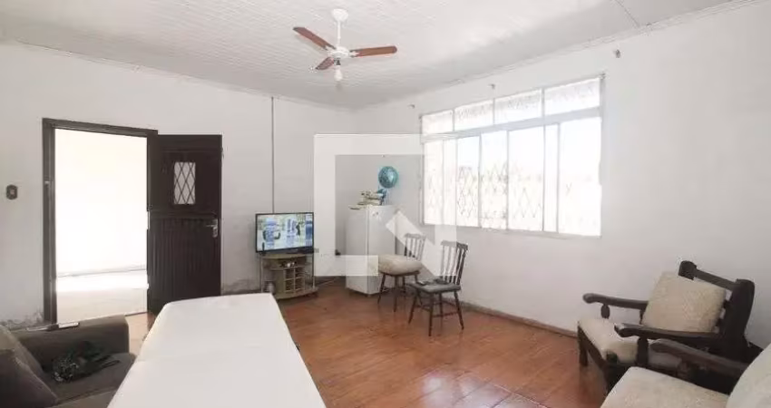 Casa para venda - camaquã, 3 quartos,  180 m² - porto alegre