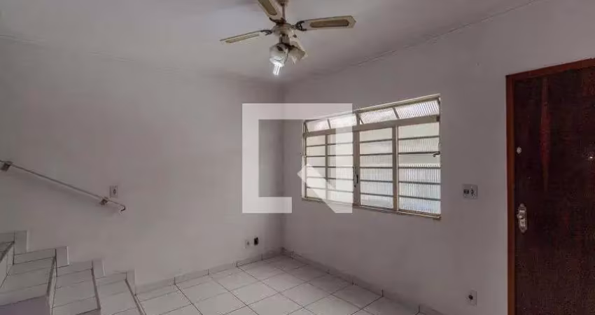 Casa com 3 quartos à venda na Rua Júlio Rodrigues da Silva, Ponte Rasa, São Paulo