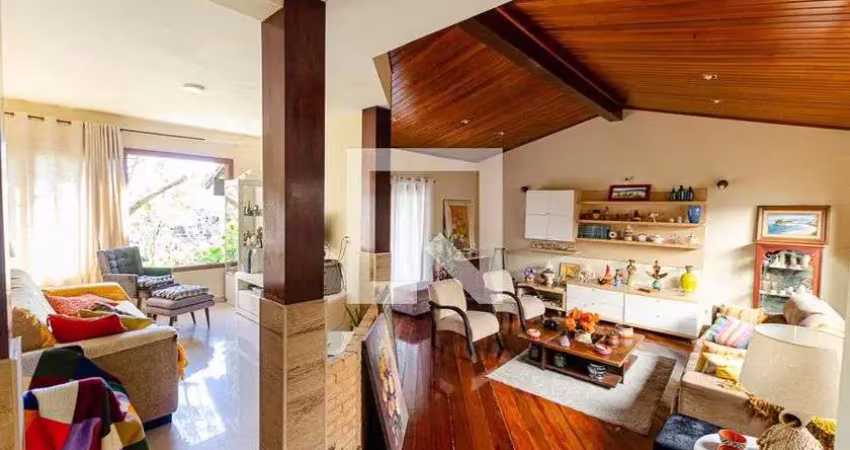 Casa para venda - cantagalo, 4 quartos,  290 m² - niterói