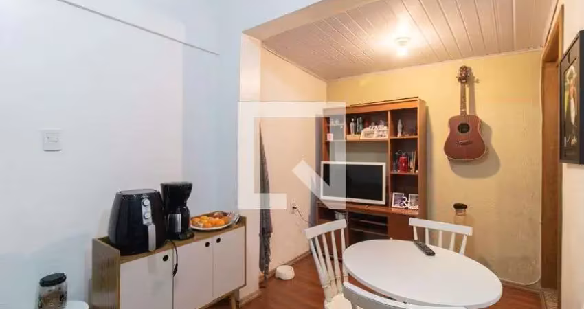 Apartamento para venda - centro histórico, 2 quartos,  47 m² - porto alegre
