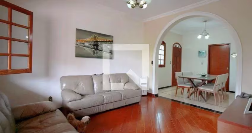 Casa para venda - pompéia, 5 quartos,  300 m² - belo horizonte