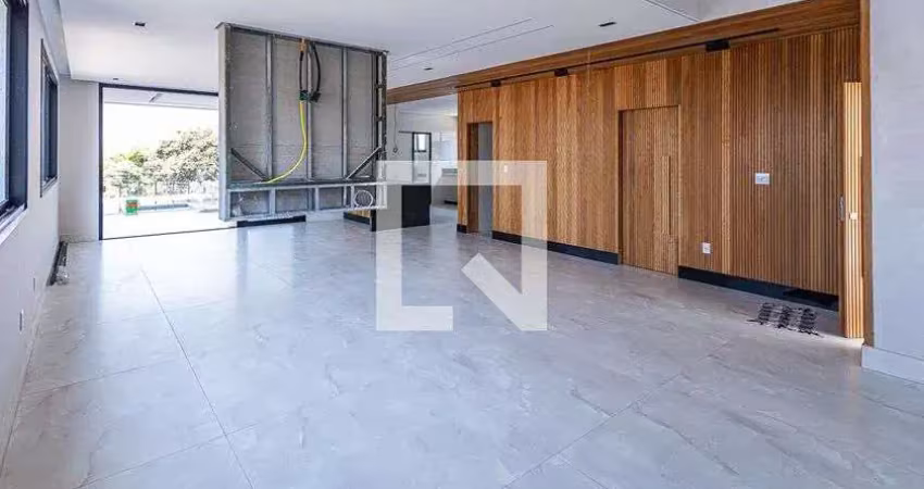 Casa / sobrado em condomínio para venda - alphaville vespasiano, 4 quartos,  545 m² - vespasiano