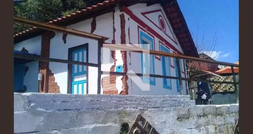 Casa em condomínio fechado à venda na Rua Dona Maria da Glória, São Sebastião das Águas Claras, Nova Lima