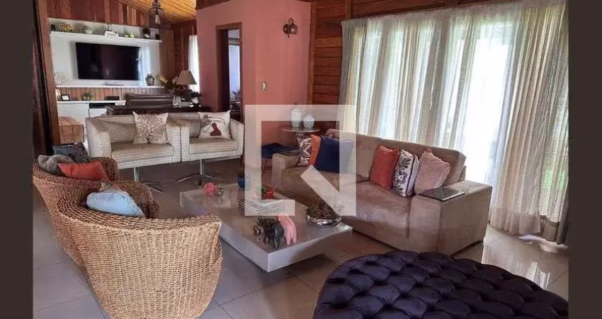 Casa / sobrado em condomínio para venda - aconchego da serra, 4 quartos,  810 m² - itabirito