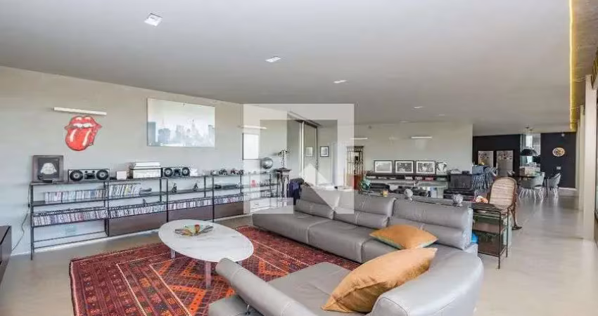 Casa / sobrado em condomínio para venda - vila castela, 3 quartos,  490 m² - nova lima