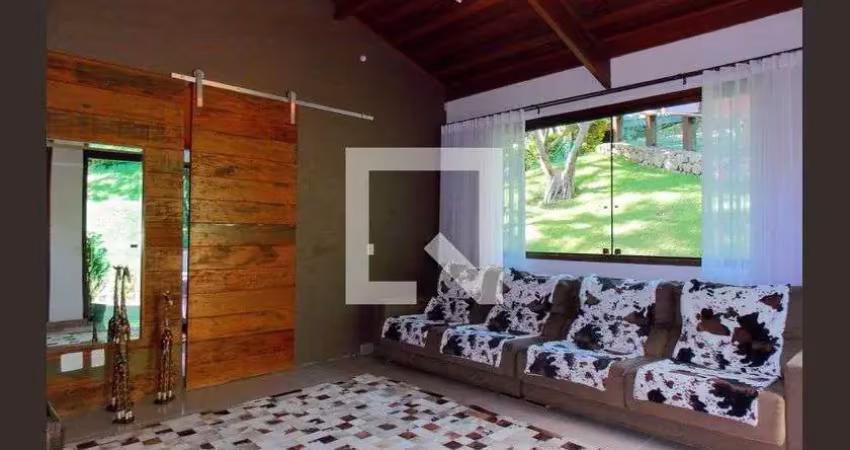 Casa / sobrado em condomínio para venda - retiro do chalé, 5 quartos,  800 m² - brumadinho
