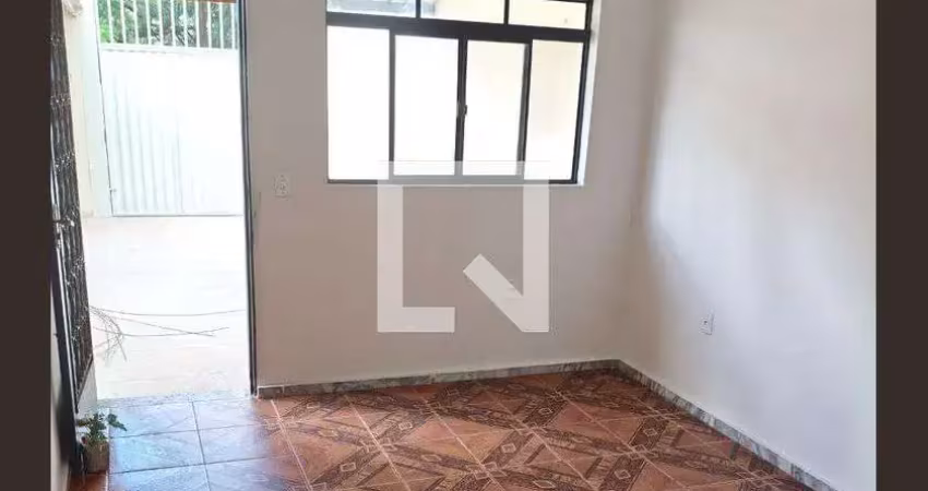 Casa para venda - oitis, 1 quarto,  100 m² - contagem
