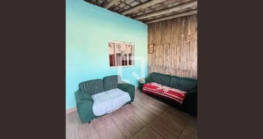 Casa para venda - tropical, 2 quartos,  220 m² - contagem