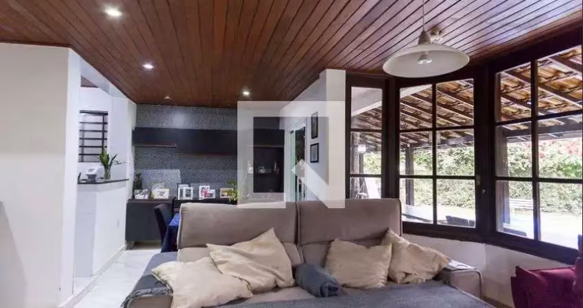 Casa / sobrado em condomínio para venda - retiro do chalé, 3 quartos,  200 m² - brumadinho