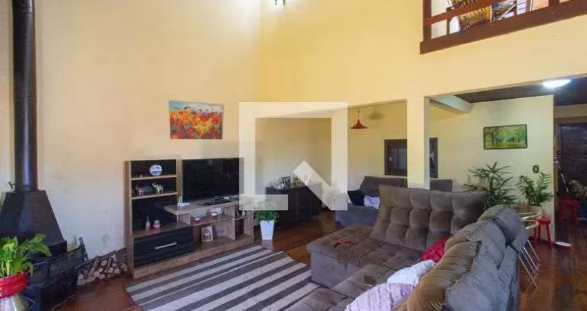 Casa para venda - primavera, 4 quartos,  243 m² - novo hamburgo