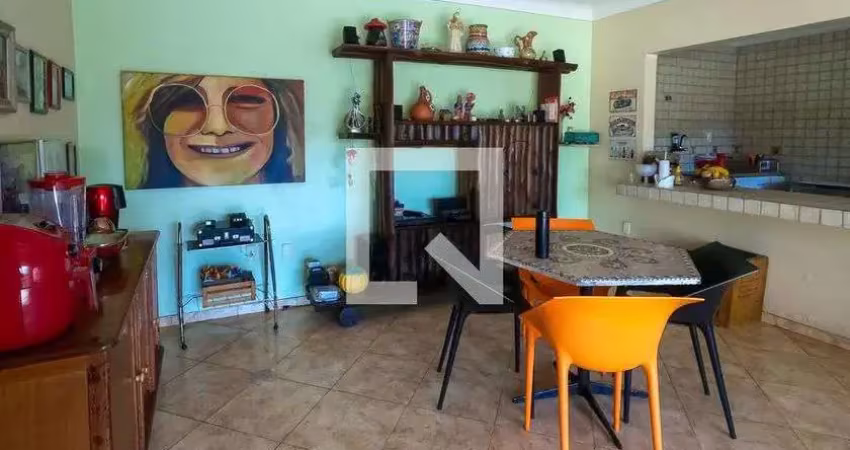 Casa para venda - centro, 2 quartos,  360 m² - betim