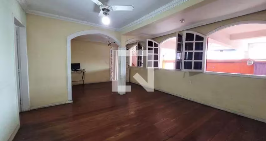 Casa para venda - monte castelo, 3 quartos,  360 m² - contagem