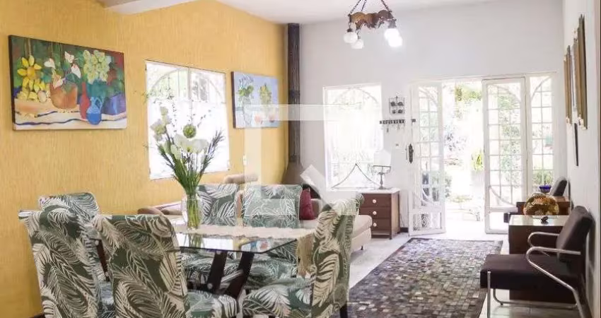Casa / sobrado em condomínio para venda - retiro do chalé, 5 quartos,  240 m² - brumadinho