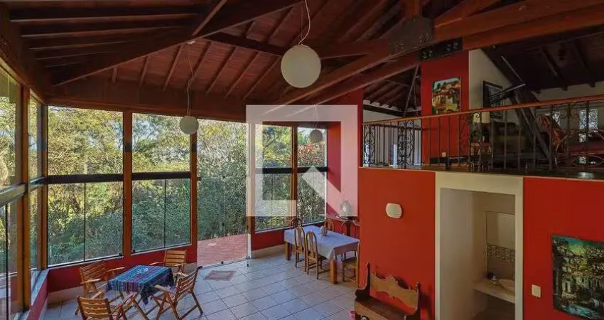 Casa / sobrado em condomínio para venda - retiro do chalé, 4 quartos,  300 m² - brumadinho