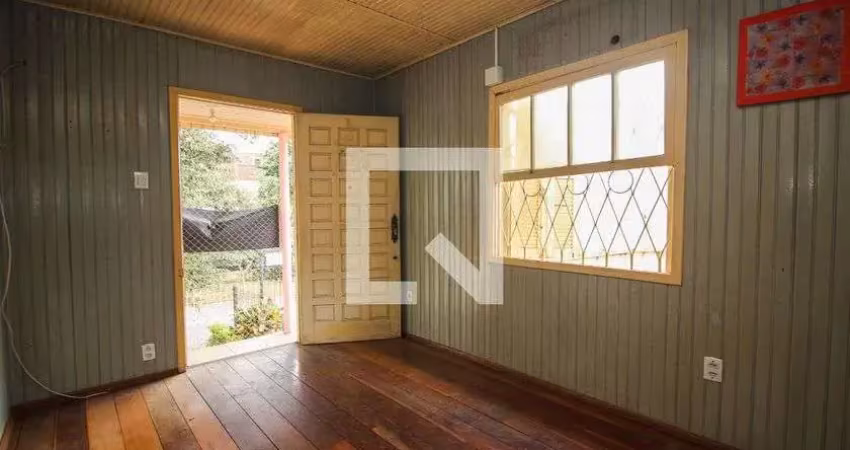 Casa para venda - camaquã, 2 quartos,  70 m² - porto alegre